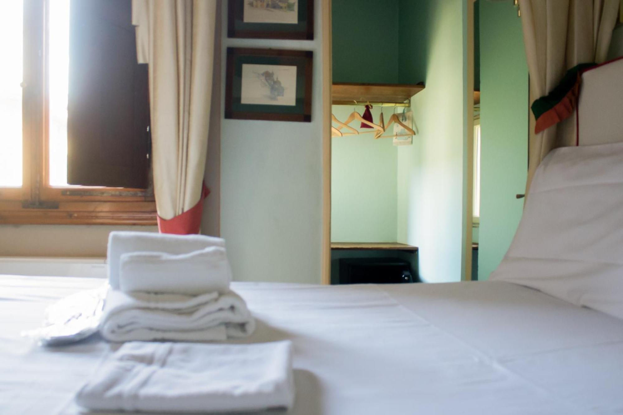 Antica Dimora Johlea Bed and Breakfast Florence Buitenkant foto